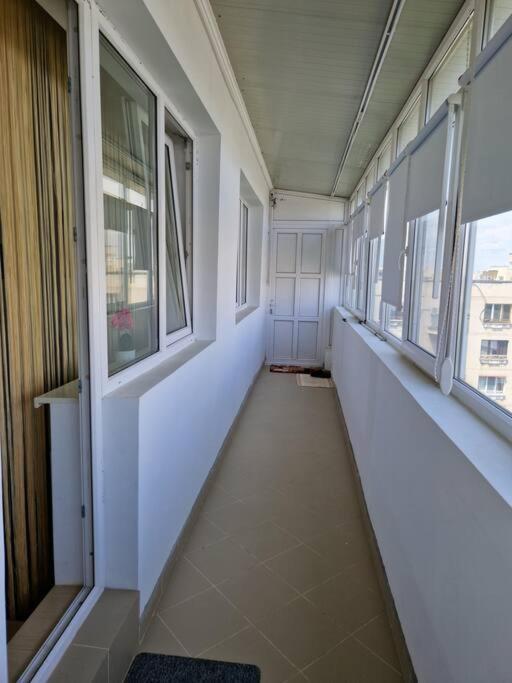 Charming Apartment With Private Terrace Bukurešť Exteriér fotografie